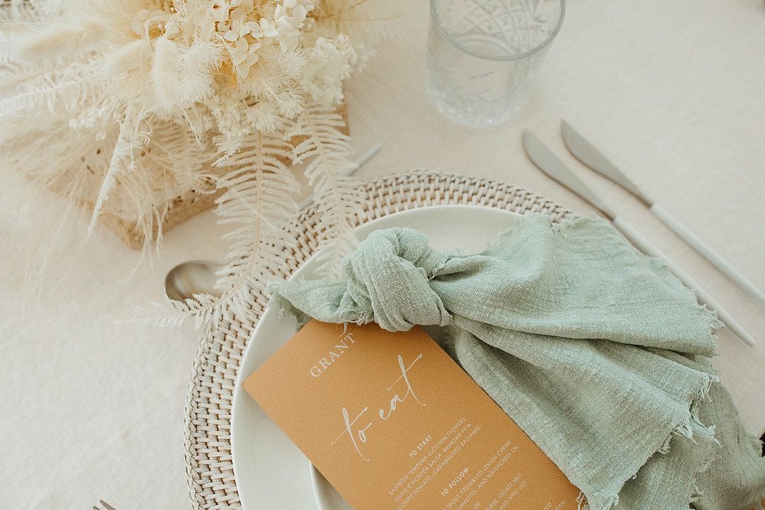 Reusable Cotton Wedding Napkins - 10pcs Green Trim Rustic Party Decor - ZOOMNSTORE