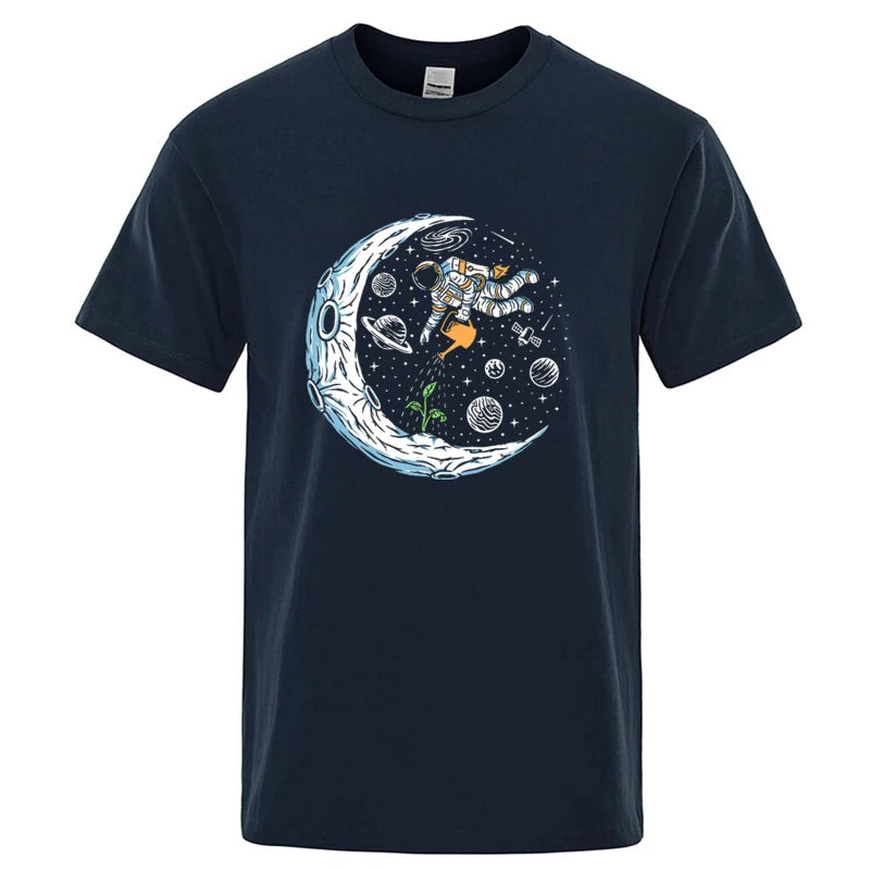 Summer Men T-shirt Cotton Blend Casual Funny Astronaut Design Print Loose O-neck T Shirt for Men Short Sleeve Male T-shirt Tees