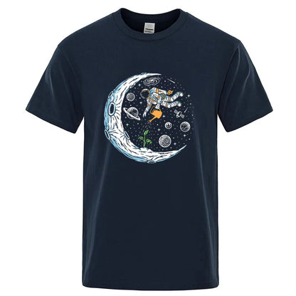 Summer Men T-shirt Cotton Blend Casual Funny Astronaut Design Print Loose O-neck T Shirt for Men Short Sleeve Male T-shirt Tees