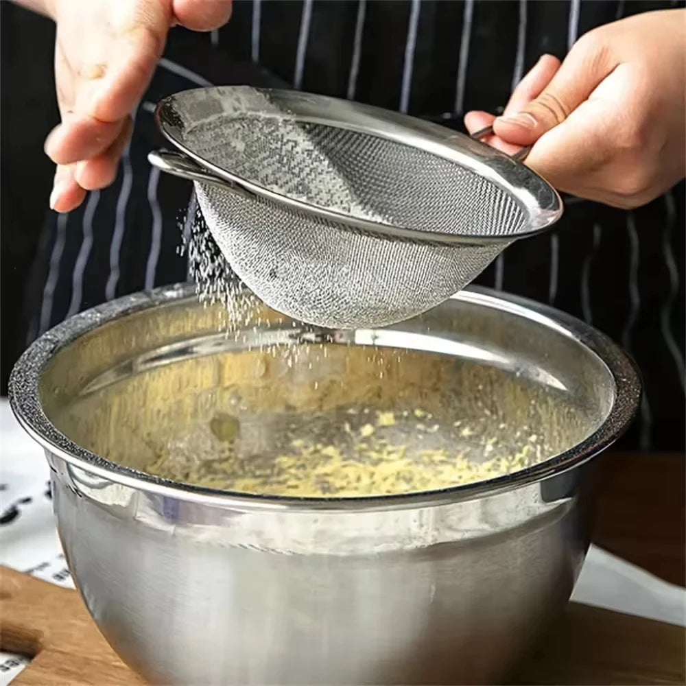 Stainless Steel Sieve - Fine Mesh Strainer & Durable Wire Mesh Filter for Kitchen