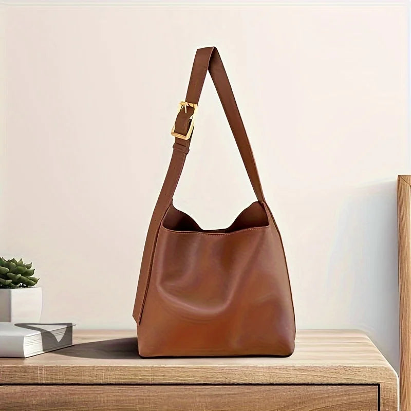 Women's Tote Bag - Minimalist Faux Leather Shoulder Handbag with Zipper Closure