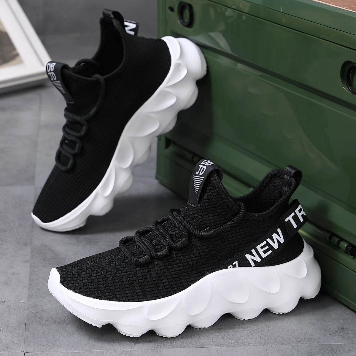 ZOOMNSTORE