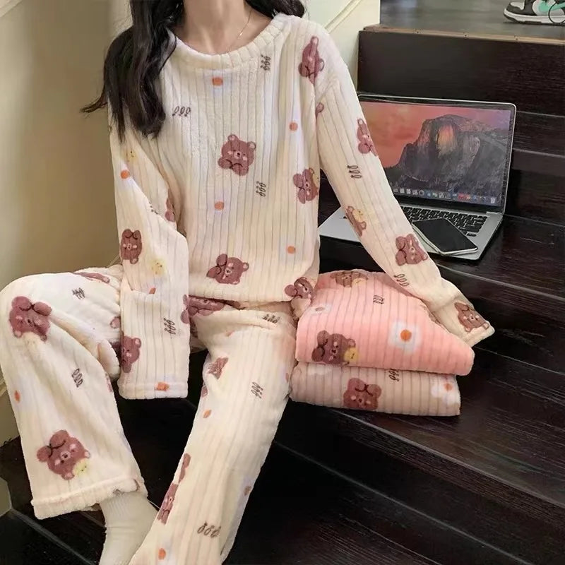 Winter Women's Pajamas Homewear Suit New Coral Fleece Warm Set of Fall and Winter Comfortable Warm Pajamas Homewear Suit