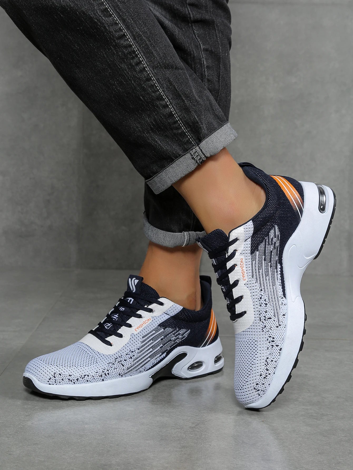 ZOOMNSTORE