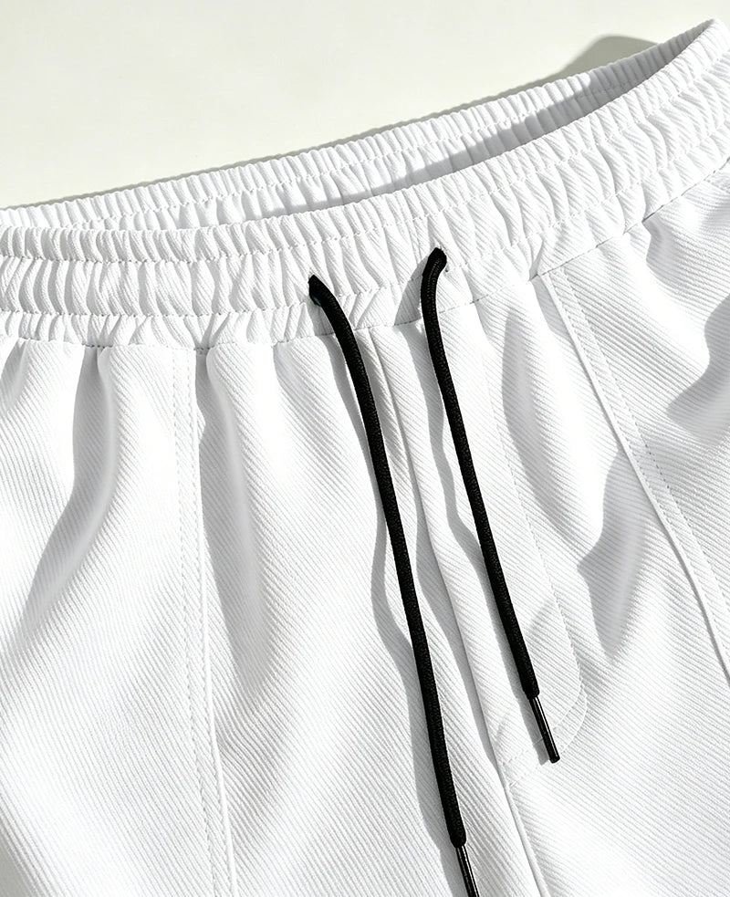 2026 New Men Multi Pocket Cargo Capri Shorts Loose Fit Daily Street Travel Outdoor Casual Drawstring Waist Cropped Short Pants