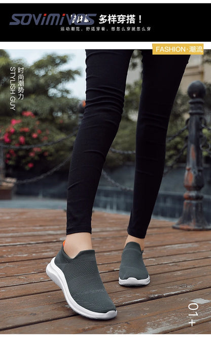 Outdoor Super Light Men Sneakers Fashion Breathable Running Sport Shoes Quality Slip-on Unisex Athletic Footwear 2022 Hot Sale