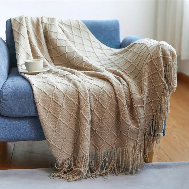 Green Oversized Knitted Throw Blanket - Soft Textured Decorative Couch Blanket
