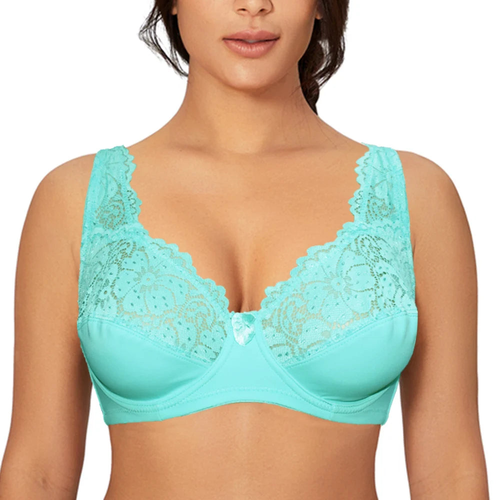 Plus Size Lace Bra - Women's Underwire Floral Lace Brassiere with Adjustable Straps