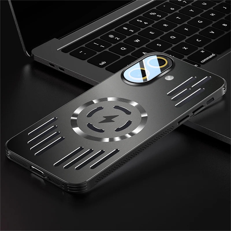 Luxury Metal Heat Dissipation Magnetic Wireless Charging Cover For iPhone 17 Air 16 15 Pro Max Plus 16E 17Pro Protective Case