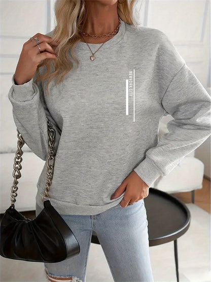 Women's Casual Heart Print Pullover Sweatshirt Geometric Design Long Sleeve Round Neck Machine Washable Regular Fit for Autum