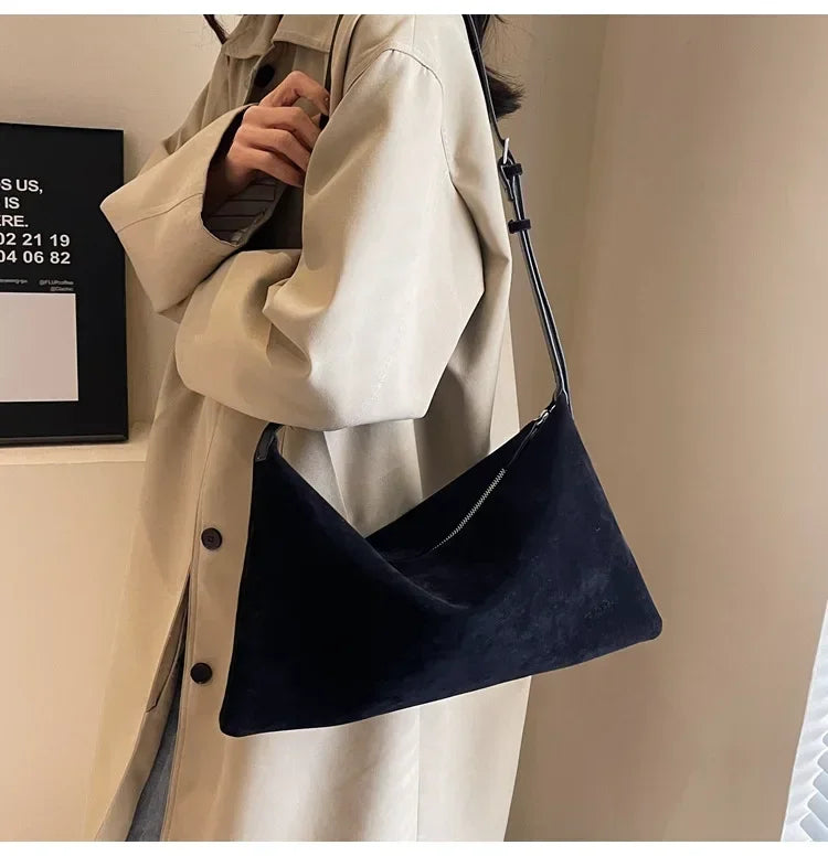 Retro Shoulder Bag – Women's Tote Bag With Large Capacity | Zipper Closure