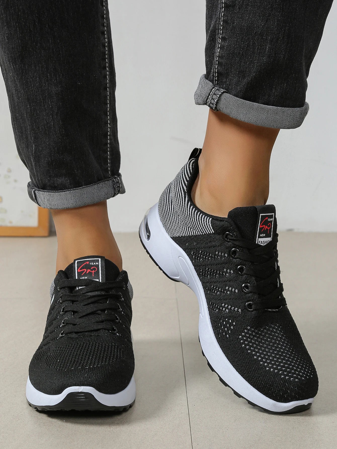 ZOOMNSTORE