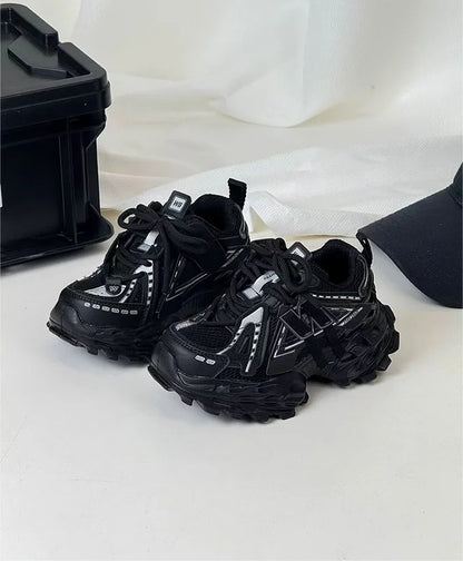 Children's Sports Shoes – Kids Running Shoes With Soft Sole & Lace-Up Design