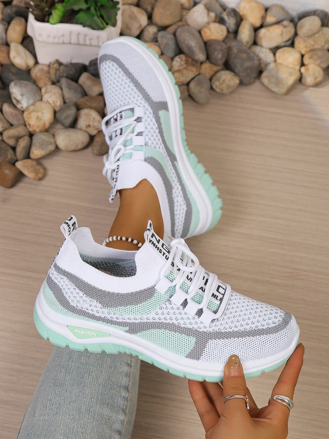 ZOOMNSTORE
