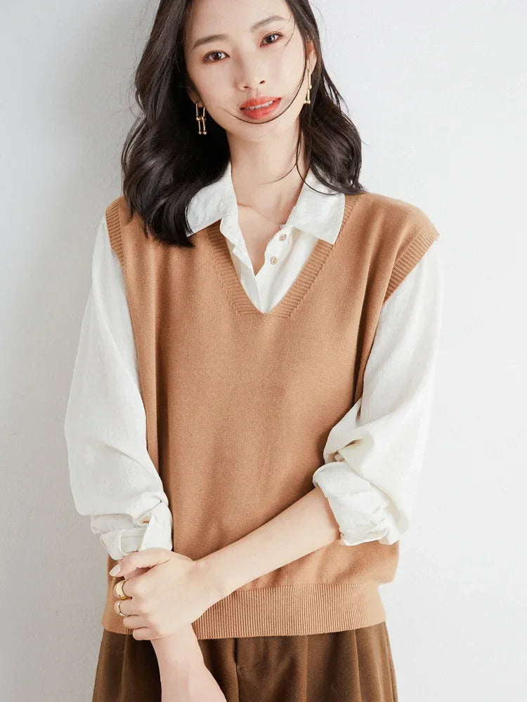 2026 Sweater Vest Spring Autumn Warm Fashin Korean Soft Loose Knit Vest V-neck Knitwear Solid Pullovers Short Style Sweater Vest