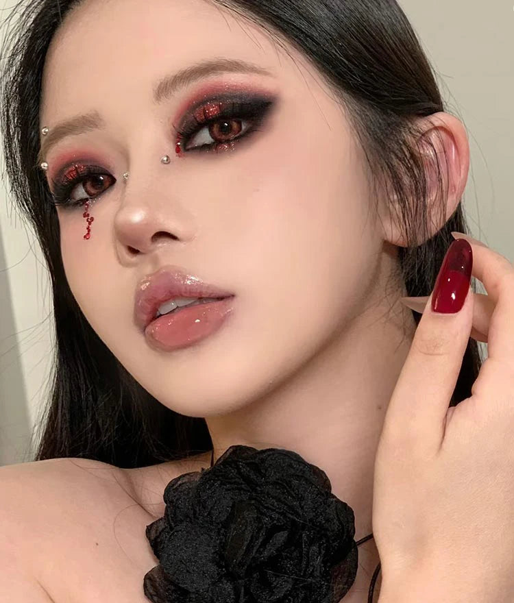 Punk Smoky Red Black Eye Shadow Palette Waterproof Gothic Matte Blue Eyeshadow Tray Women Halloween Eye Pigments Makeup Palette