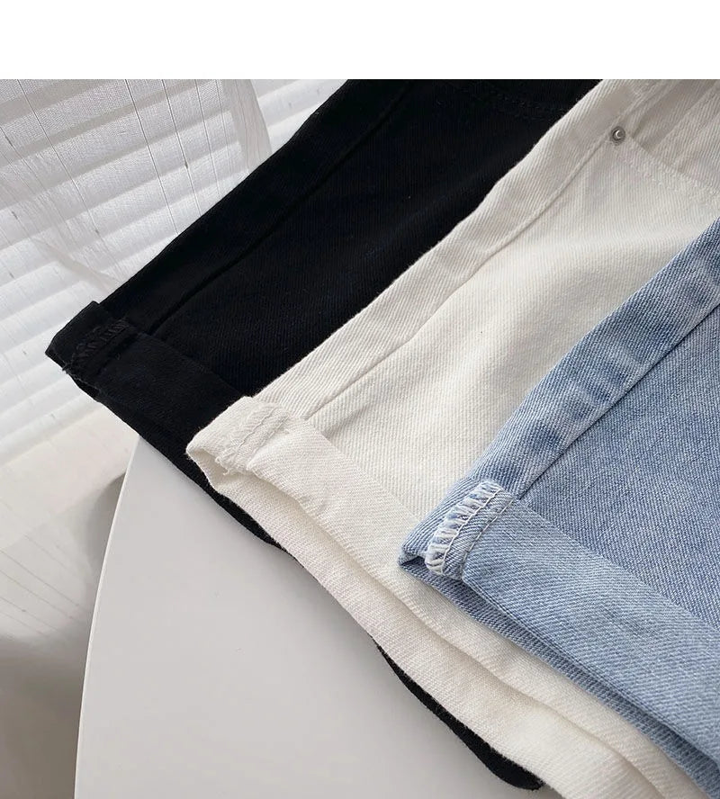 Women's High-Waist Denim Shorts – Wide-Leg Jean Shorts with Belt