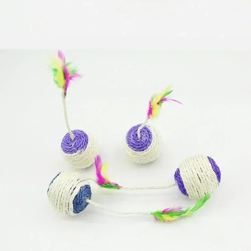Interactive Sisal Scratching Ball Cat Toy - Training Toy with Feather for Kittens - ZOOMNSTORE