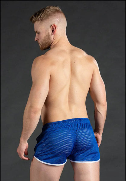 2025 new muscular fitness men's beach pants sports fitness casual quick dry hole breathable thin three-quarter pants men's sport