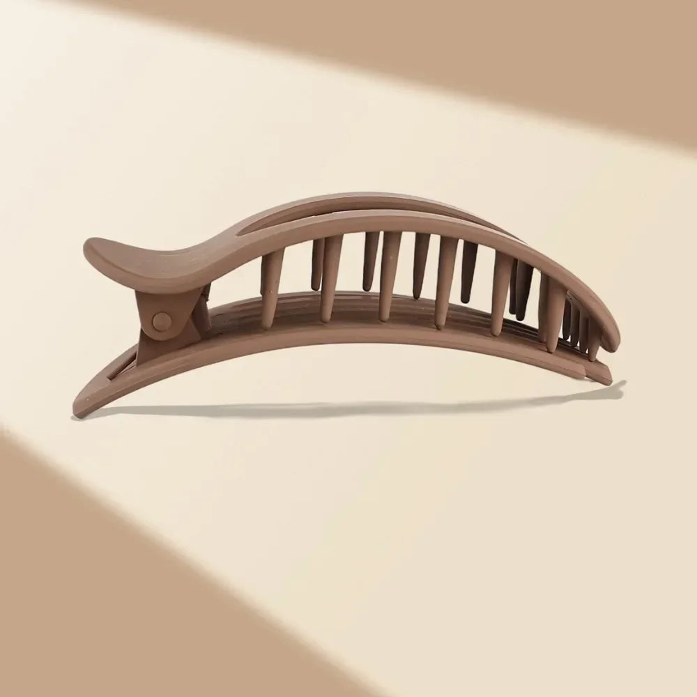 Fashion Oval Hair Claw Clip for Women New Design Leopard Matte Curved Flat Styling Barrettes Acrylic Lying Down Hair Accessories