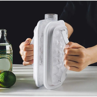 2-in-1 Silicone Ice Maker Bottle – Folding Ice Cube Mold & Kettle