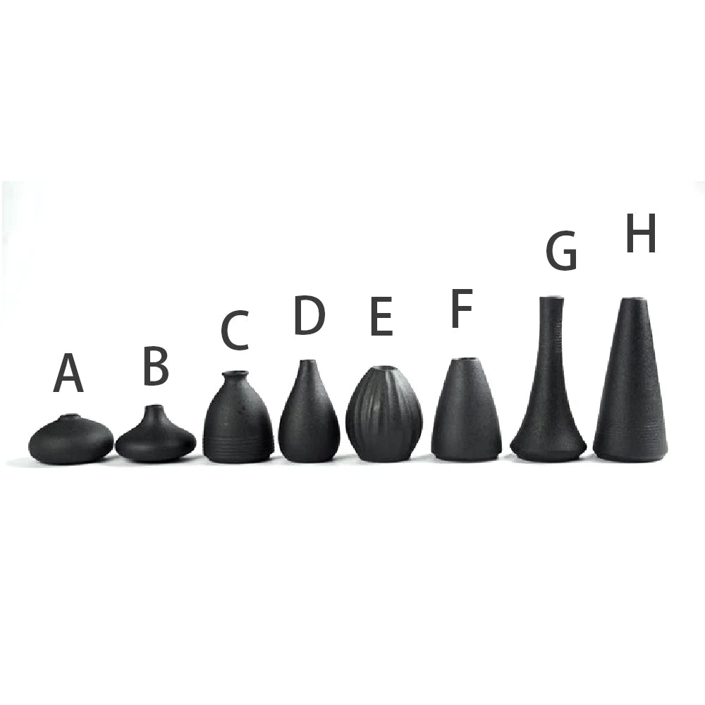 Black Ceramic Small Vase - Simple Japanese Home Decoration