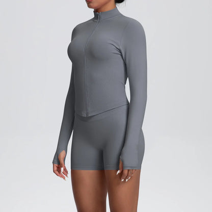 Women Gym Set - Seamless Yoga Suit With Zip Shirt & Cycling Shorts Activewear