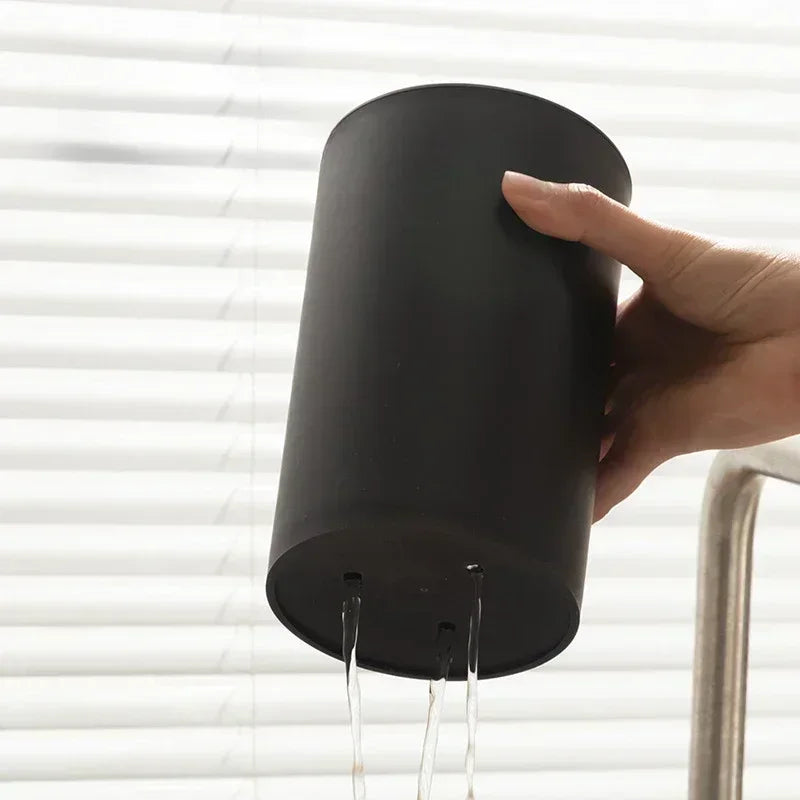 Kitchen Knife Block – Durable Rotating Knife Holder & Plastic Storage Rack