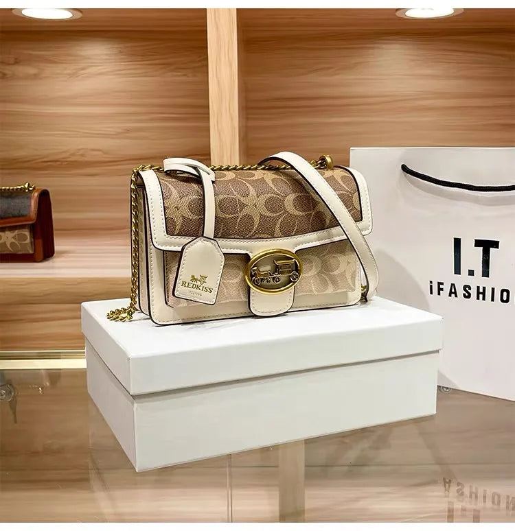 Minimalist Small Handbag - Fashionable Crossbody Bag for Women