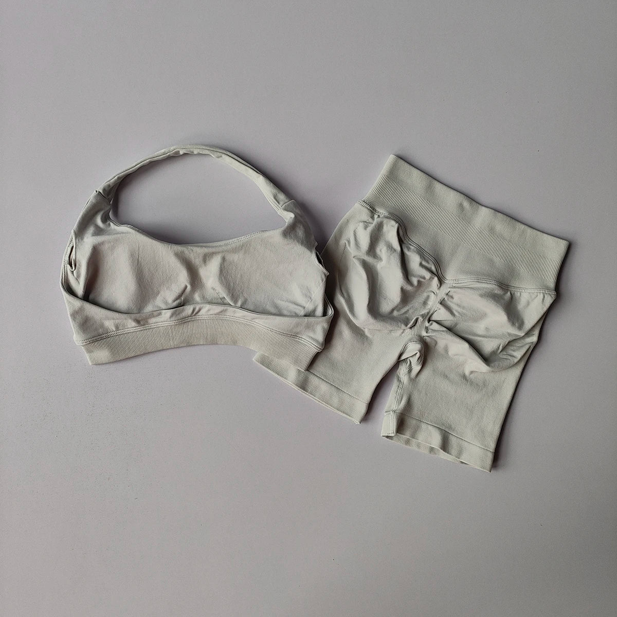 Seamless Yoga Suit - Women's Gym Clothes Halter Sports Bra & Impact Shorts Set