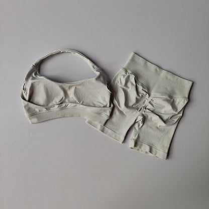 Seamless Yoga Suit - Women's Gym Clothes Halter Sports Bra & Impact Shorts Set