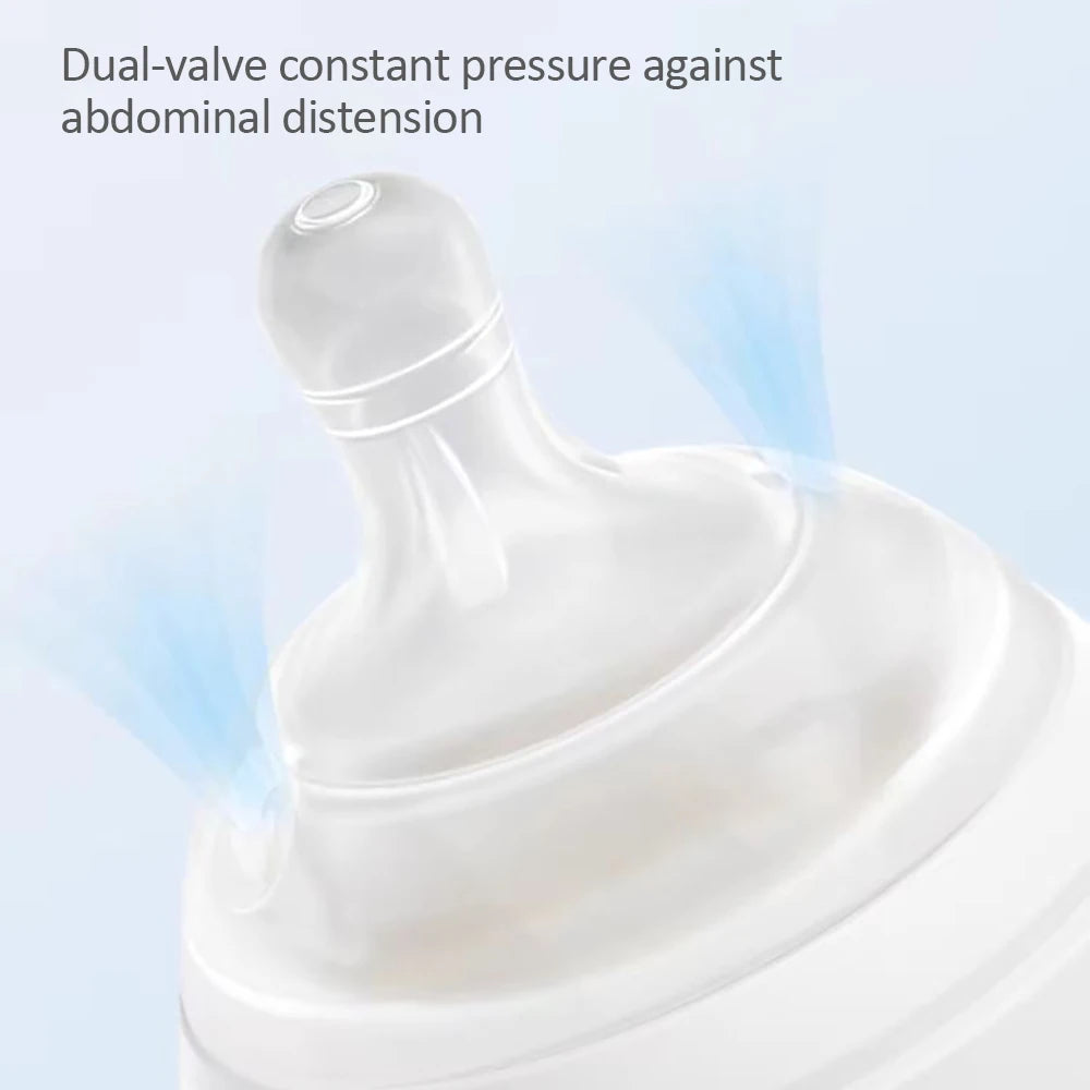 180ML/270ML cute cow shaped anti bloating baby PP bottle without handle, silicone replacement nipple available for sale