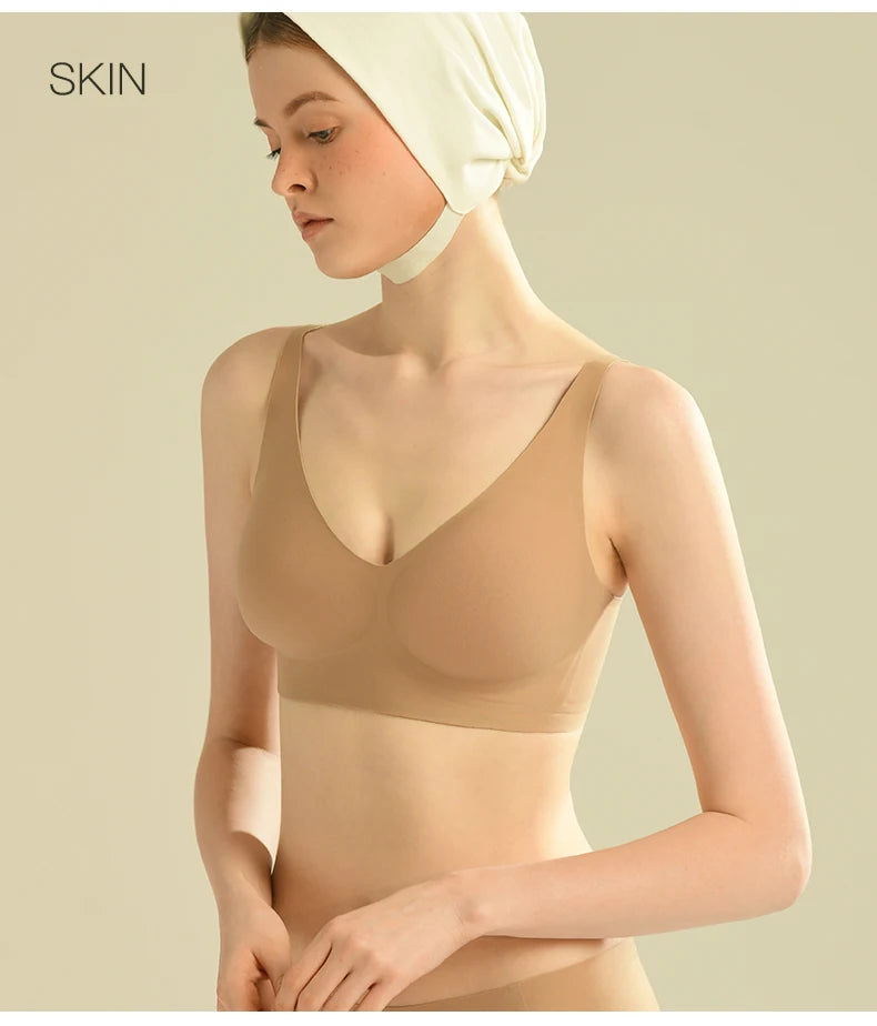 Plus Size Wireless Bra - Seamless Push Up Padded Plunge Bra with Adjustable Straps