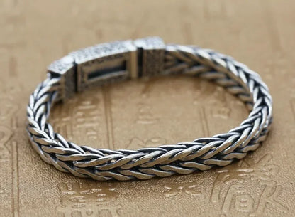 New Silver Color Chinese Trendy Men's Personalized Hand-woven Twist Buckle Bracelet Retro Ethnic Style Chain Jewelry Accessories