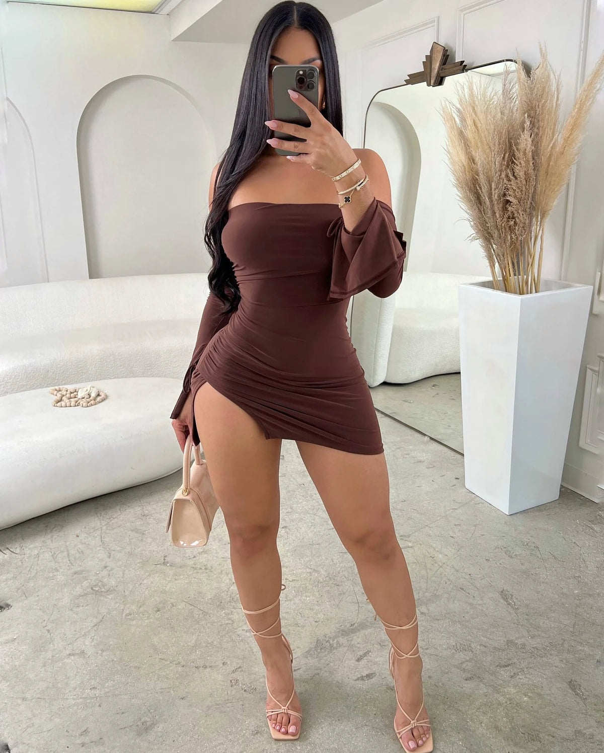 Women's Off-Shoulder Bodycon Dress – Long-Sleeve Black Party Mini Dress