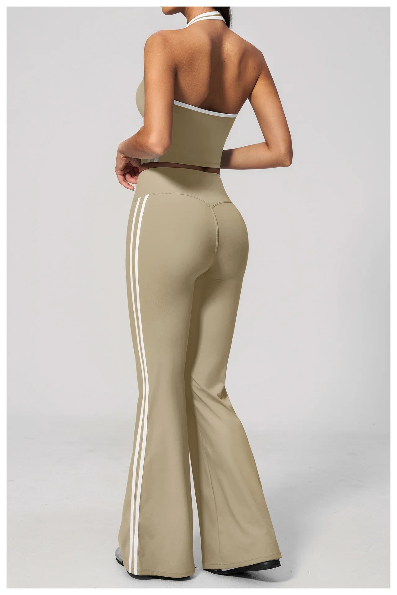 2 Pieces Workout Suit Women Yoga Outfits Athletic Wear Shockproof Halter Sports Bra High Waist Butt Lift Yoga Pants Fitness Suit