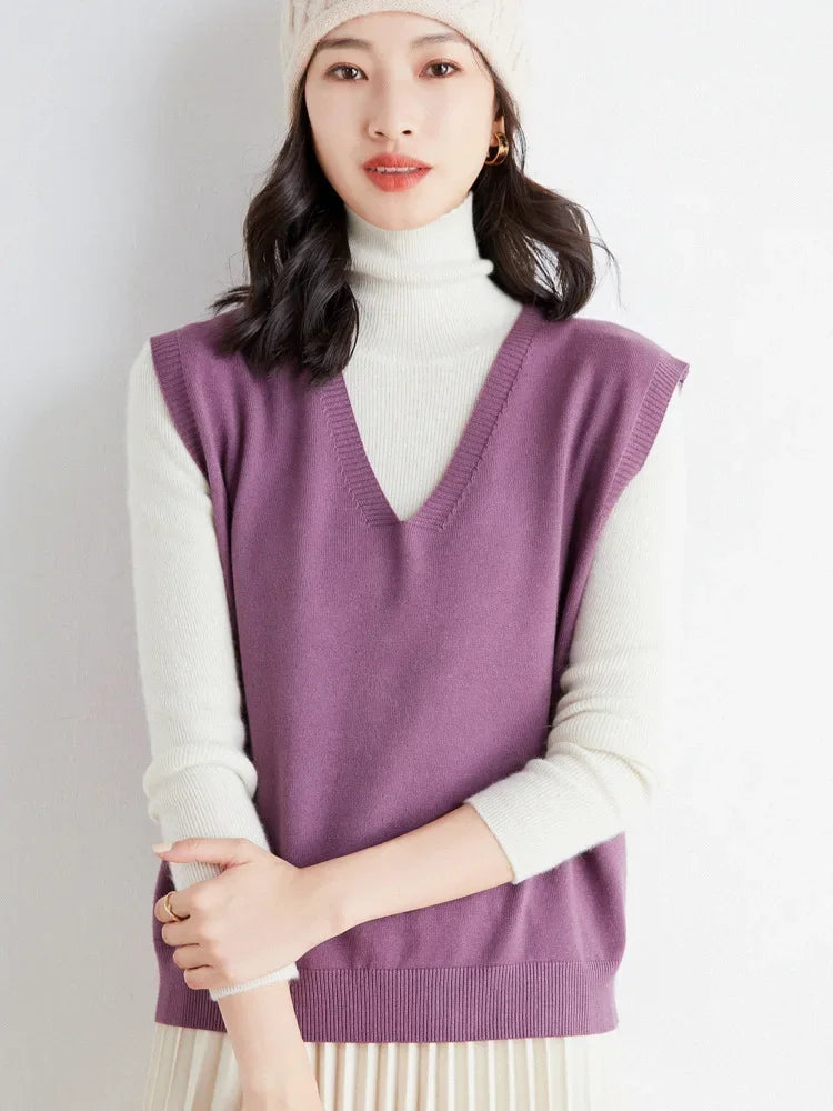 2026 Sweater Vest Spring Autumn Warm Fashin Korean Soft Loose Knit Vest V-neck Knitwear Solid Pullovers Short Style Sweater Vest