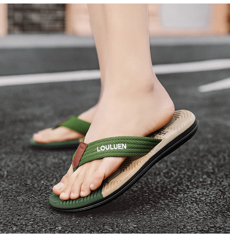 Fashion Men Light Flip Flops Slides Summer Anti-skid Man Slippers Outdoor Beach Male Sandals Household Slides for Men