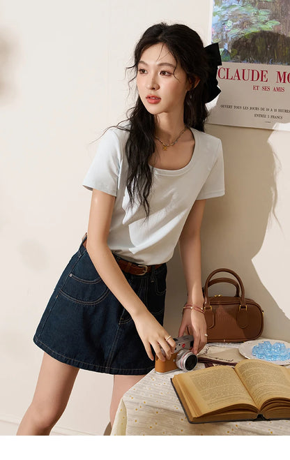 Women's Square-Neck T-Shirt – Elegant Cotton Short-Sleeve Top
