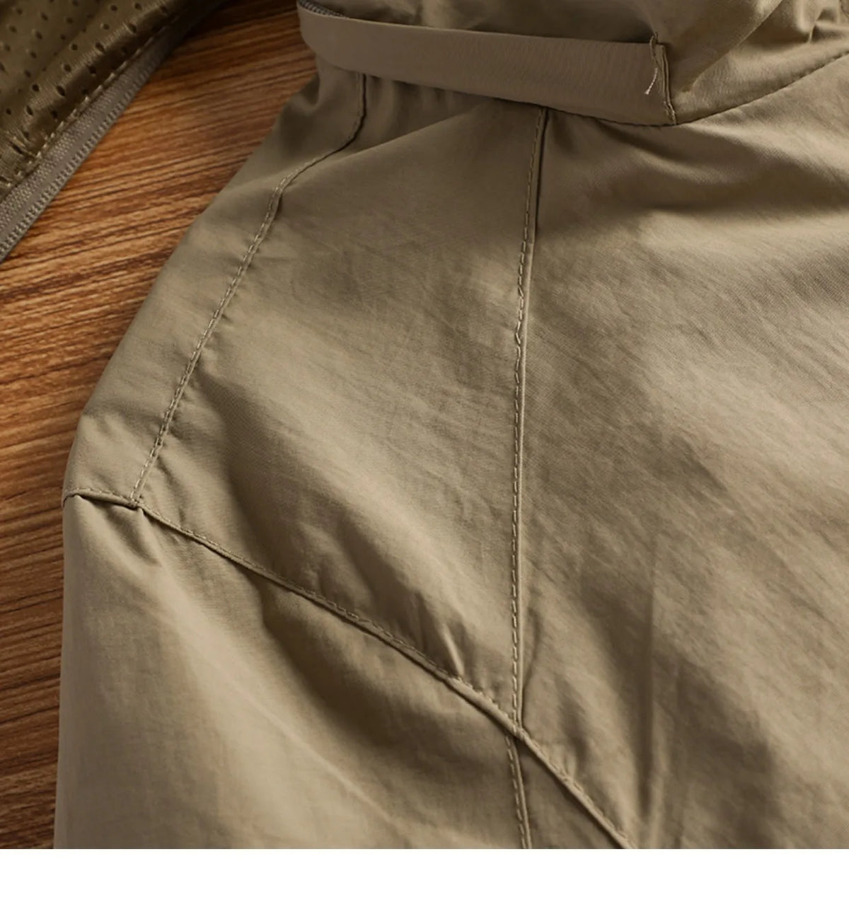 New Waterproof Hooded Jackets Men Casual Windproof Coat Autumn Lightweight Multi-Pocket Hiking Windbreaker Detachable Hat Jacket