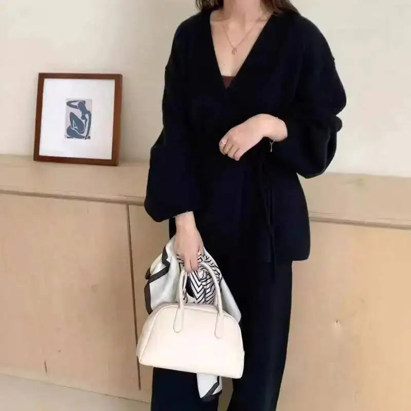 [EWQ] Fashion V-neck Long Sleeve Lace Up Sweater And High Waist Trousers Casual Women Knit Set Clothing 2025 Autumn New 16O1719