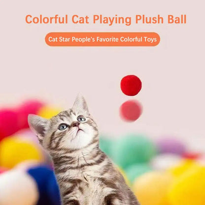 Interactive Cat Toy - Mini Shooting Gun with Plush Balls - ZOOMNSTORE