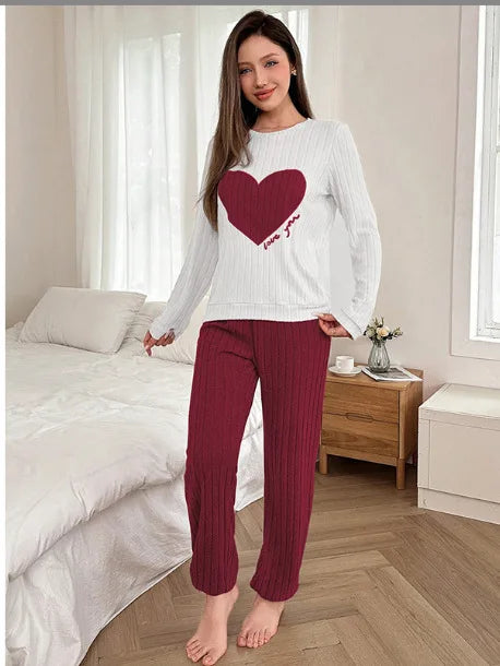 Autumn and Winter Warm Pajama Set for Women Casual and Comfortable Heart Shaped Printed Cute Set Home Clothes New Style Hot