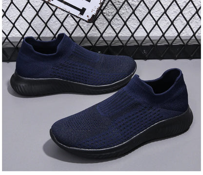 Outdoor Super Light Men Sneakers Fashion Breathable Running Sport Shoes Quality Slip-on Unisex Athletic Footwear 2022 Hot Sale