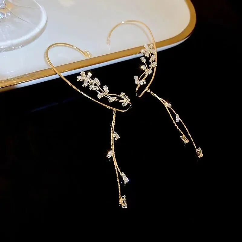 Silver Plated Metal Butterfly Ear Clips Without Piercing for Women Sparkling Zircon Ear Cuff Clip Earrings Wedding Jewelry