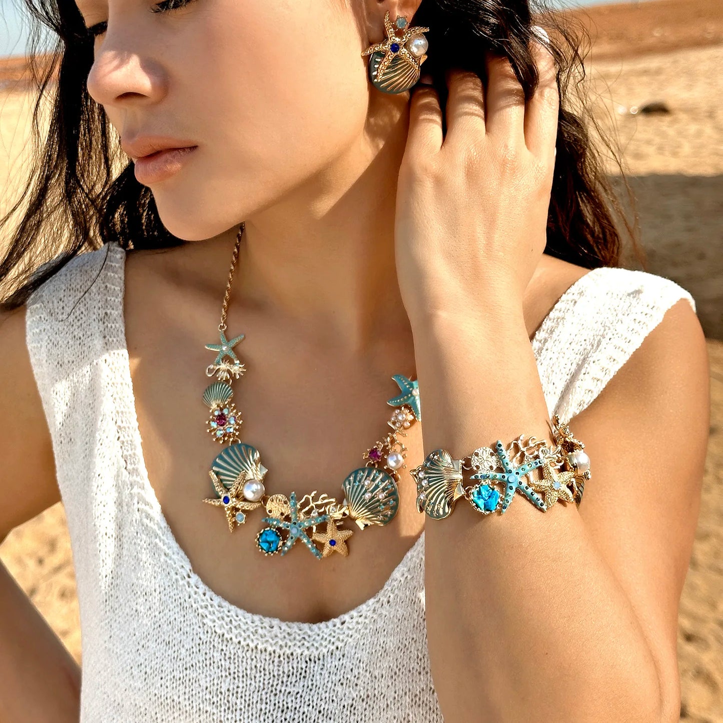 Exaggerated Metal Starfish Shell Pearl Necklace for Women Summer Ocean Coral Scallop Pendant Necklace Boho Beach Jewelry Gift