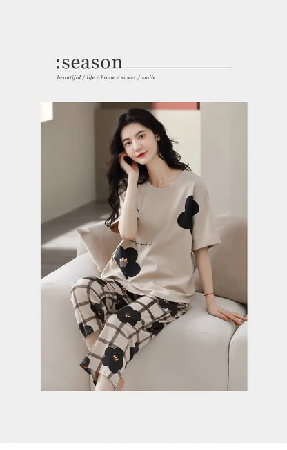 Women's Summer Pyjamas: Short-Sleeved Top and Cropped Trousers, Plus Size, Boho-Chic Checked Set, Loungewear, Women's Underwear