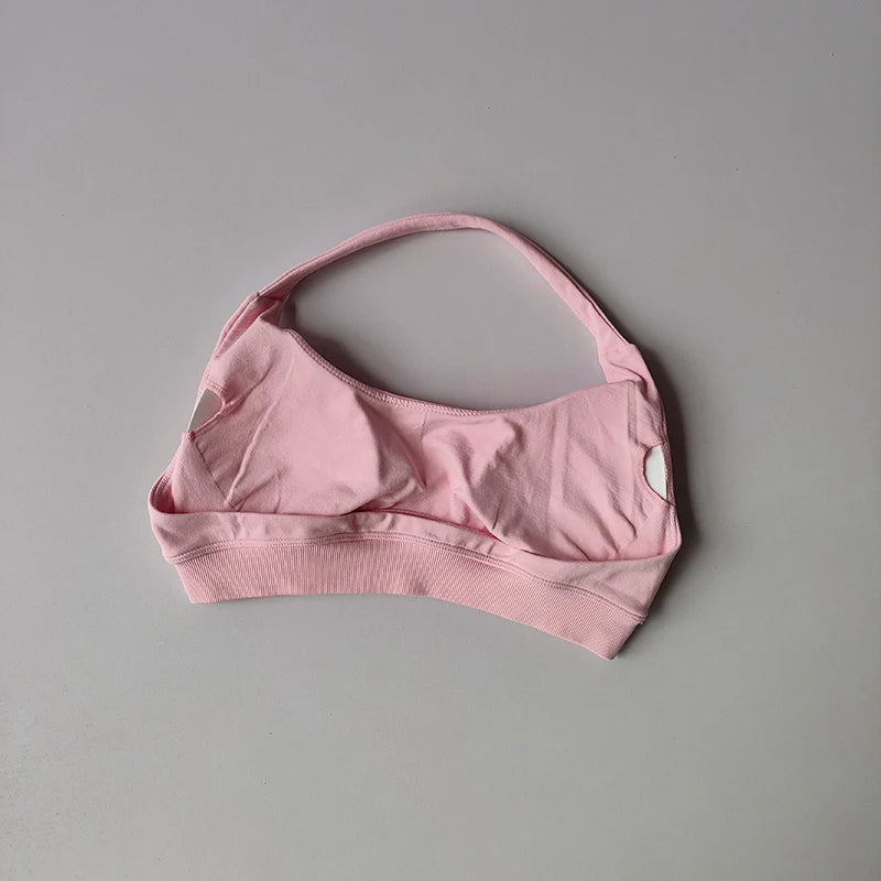 Padded Sports Bra - Shockproof Seamless Workout Bra With Halter Straps, Medium Support
