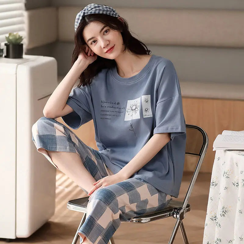Women's Summer Pyjamas: Short-Sleeved Top and Cropped Trousers, Plus Size, Boho-Chic Checked Set, Loungewear, Women's Underwear