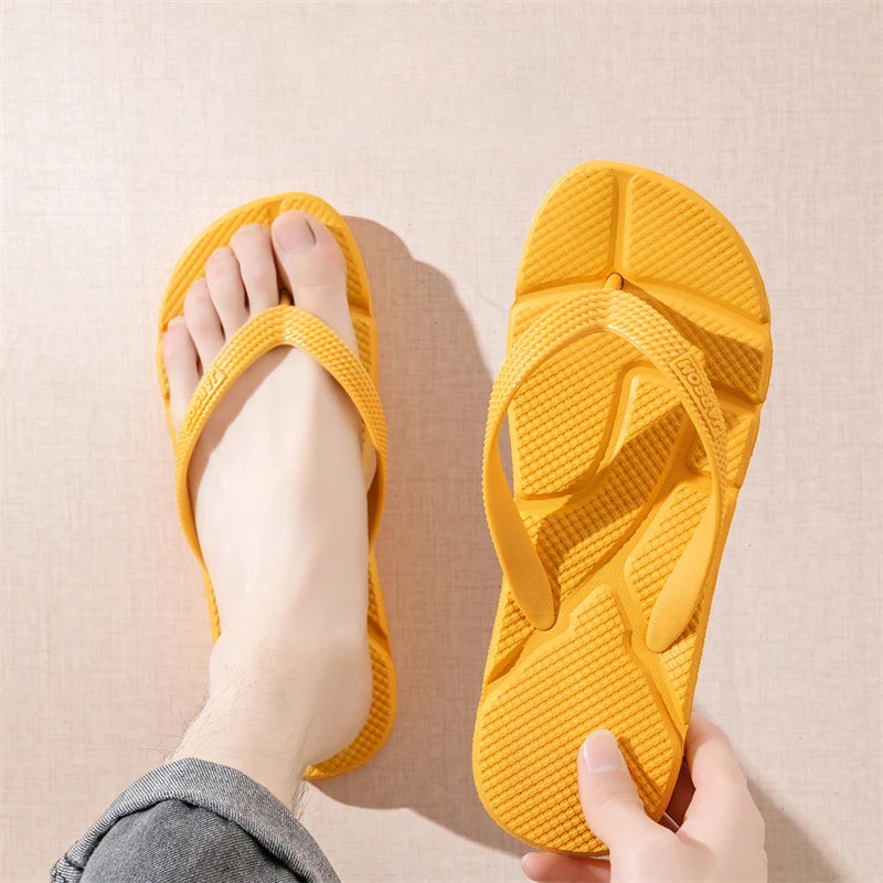 Fashion Black Massage Slippers Men Flip Flops Sale Big Size 50 Casual Slides Men Non Slip Beach Slippers for Men Chanclas Hombre